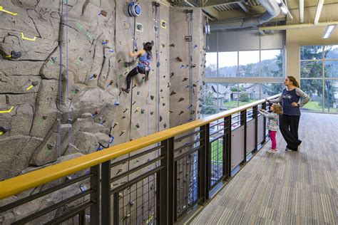 Gordon family ymca - Updated October 29, 2015 12:29 PM. The new Gordon Family YMCA in Sumner has a dedicated group of supporters, including the Hardtke family, the first charter members to sign up for the community ...